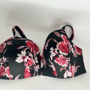 Cacique Bra Size 44DDD Lightly Lined T Shirt Wireless Red Floral Black Seamless